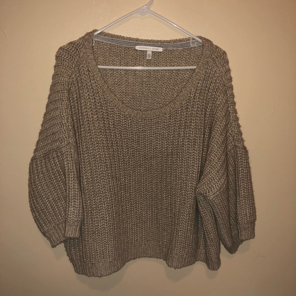 VS Tan/Brown Cable Knit Sweater Small